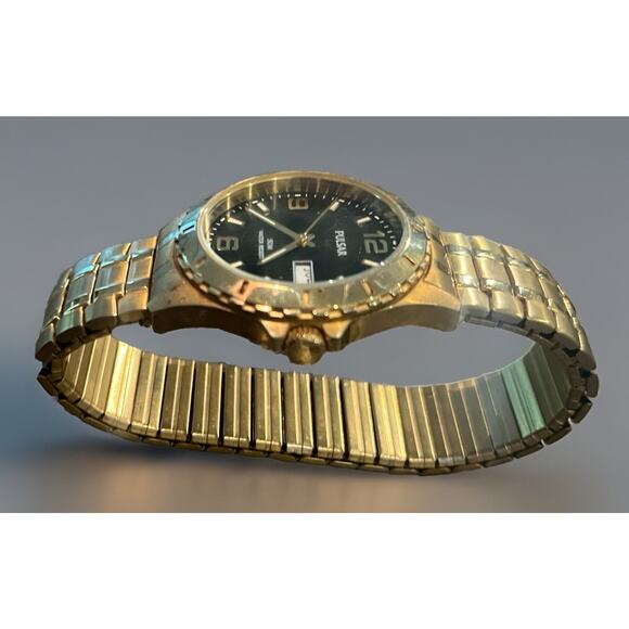 Pulsar VX43-X087 Men’s Watch Date Day New Battery -WORKS! Beautiful! 070793 - Picture 3 of 7